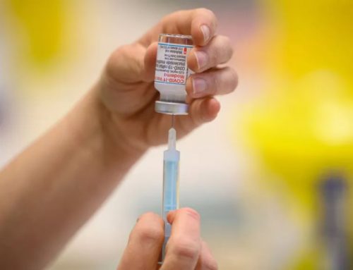 Le premier vaccin grippe-Covid arrive, Moderna fait la course en tête